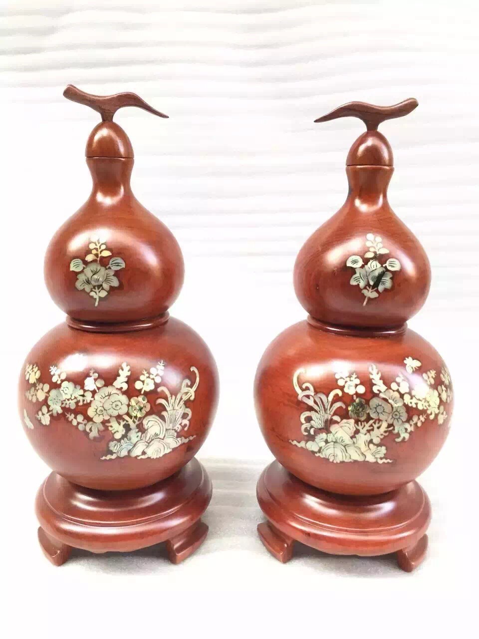 中式实木摆件 花纹图案花瓶摆件 木制木雕工艺品摆件